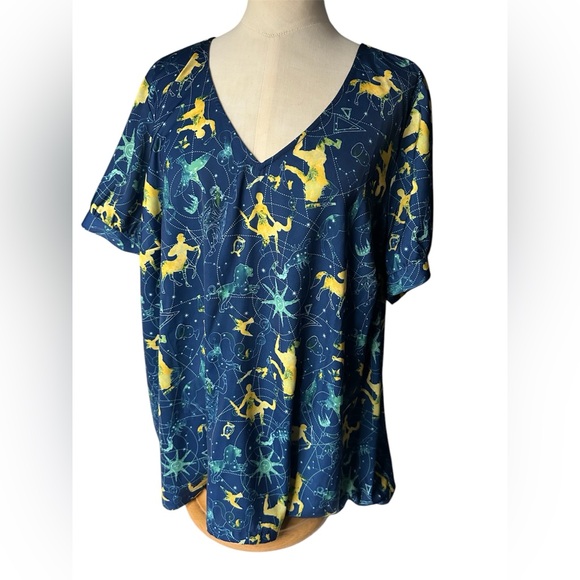 ModCloth 🏹 constellation astrology print blouse top sz 3X zodiac tie back EUC - Picture 1 of 7